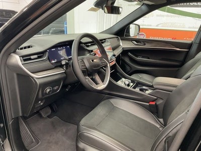 2026 Jeep Grand Cherokee GRAND CHEROKEE L LAREDO ALTITUDE 4X4