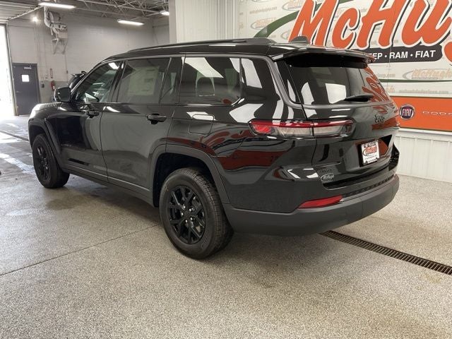 2026 Jeep Grand Cherokee GRAND CHEROKEE L LAREDO ALTITUDE 4X4