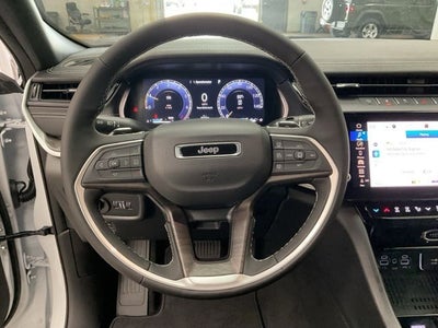 2026 Jeep Grand Cherokee GRAND CHEROKEE L LAREDO ALTITUDE 4X4