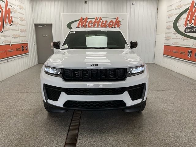 2026 Jeep Grand Cherokee GRAND CHEROKEE L LAREDO ALTITUDE 4X4