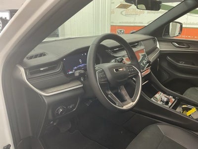 2026 Jeep Grand Cherokee GRAND CHEROKEE L LAREDO ALTITUDE 4X4