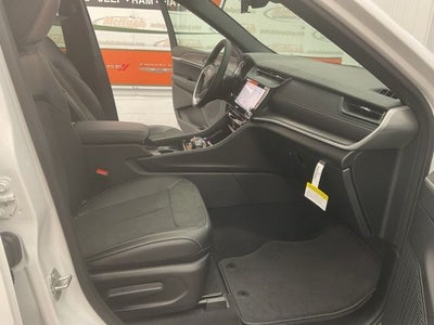2026 Jeep Grand Cherokee GRAND CHEROKEE L LAREDO ALTITUDE 4X4