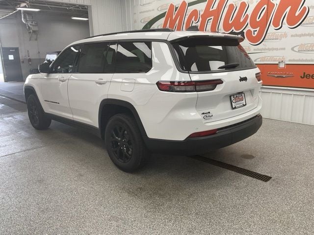 2026 Jeep Grand Cherokee GRAND CHEROKEE L LAREDO ALTITUDE 4X4