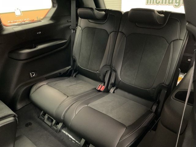 2026 Jeep Grand Cherokee GRAND CHEROKEE L LAREDO ALTITUDE 4X4