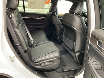 2026 Jeep Grand Cherokee GRAND CHEROKEE L LAREDO ALTITUDE 4X4
