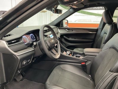 2026 Jeep Grand Cherokee GRAND CHEROKEE L LAREDO ALTITUDE 4X4