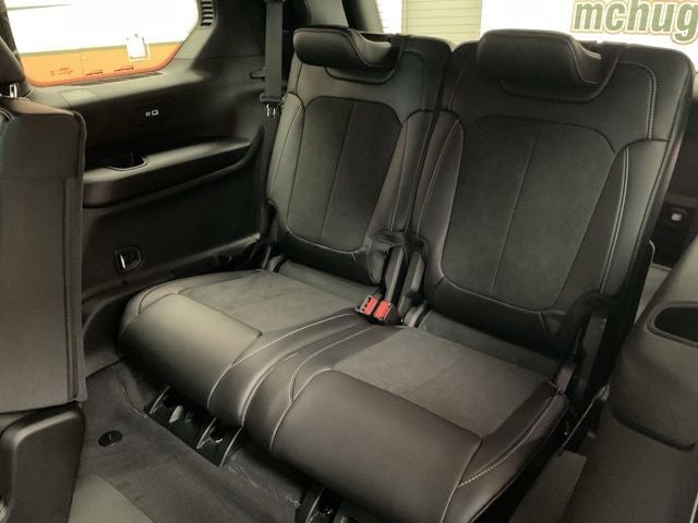 2026 Jeep Grand Cherokee GRAND CHEROKEE L LAREDO ALTITUDE 4X4