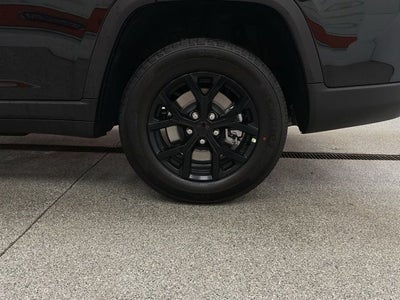 2026 Jeep Grand Cherokee GRAND CHEROKEE L LAREDO ALTITUDE 4X4