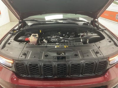 2023 Jeep Grand Cherokee L Limited 4x4