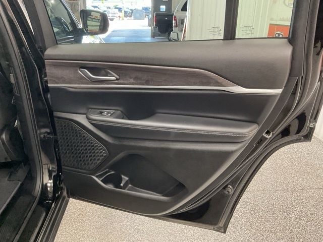 2025 Jeep Grand Cherokee L Limited 4x4