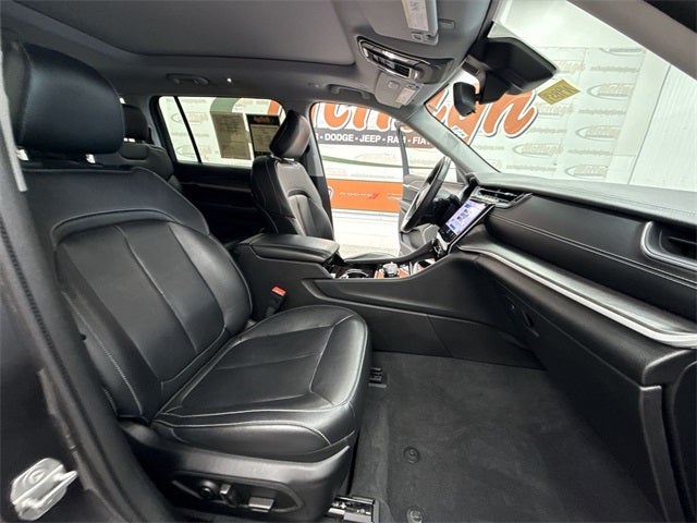 2022 Jeep Grand Cherokee L Limited 4x4