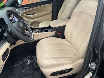 2025 Jeep Grand Cherokee L Limited 4x4
