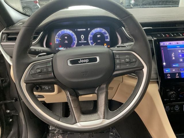 2025 Jeep Grand Cherokee L Limited 4x4
