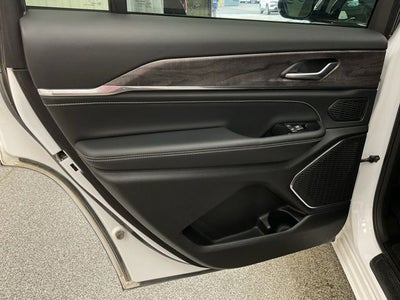 2023 Jeep Grand Cherokee L Overland 4x4