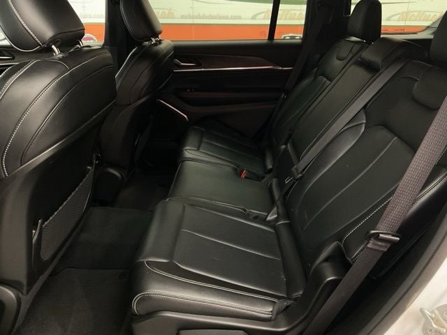 2023 Jeep Grand Cherokee L Overland 4x4