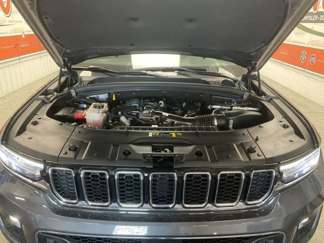 2025 Jeep Grand Cherokee L Overland 4x4