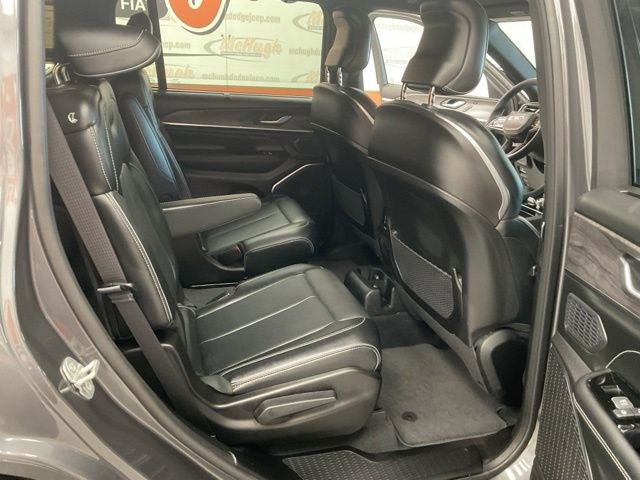 2025 Jeep Grand Cherokee L Overland 4x4