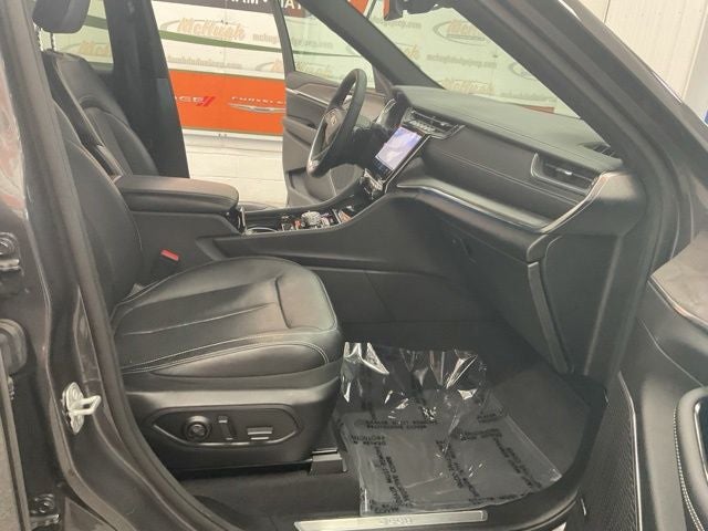 2023 Jeep Grand Cherokee L Overland 4x4