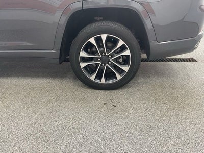 2023 Jeep Grand Cherokee L Overland 4x4