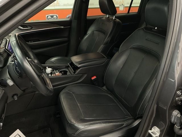 2022 Jeep Grand Cherokee L Overland 4x4