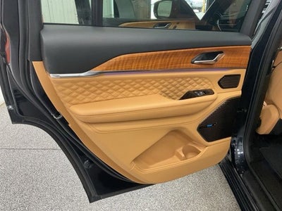 2024 Jeep Grand Cherokee L Summit Reserve 4x4