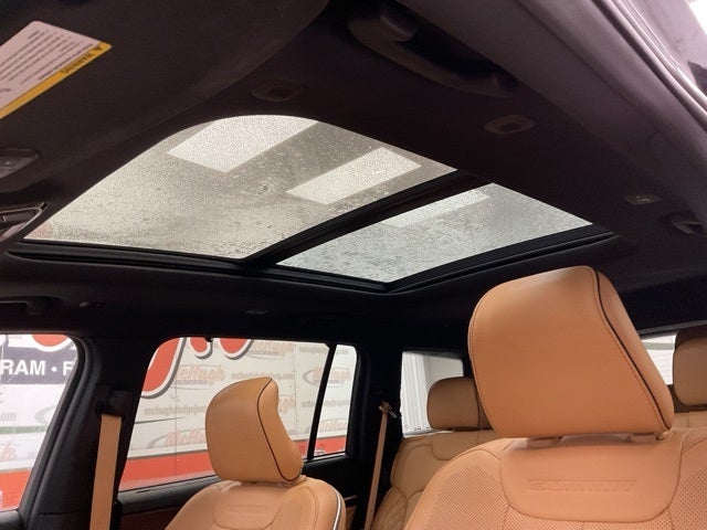 2021 Jeep Grand Cherokee L Summit 4x4