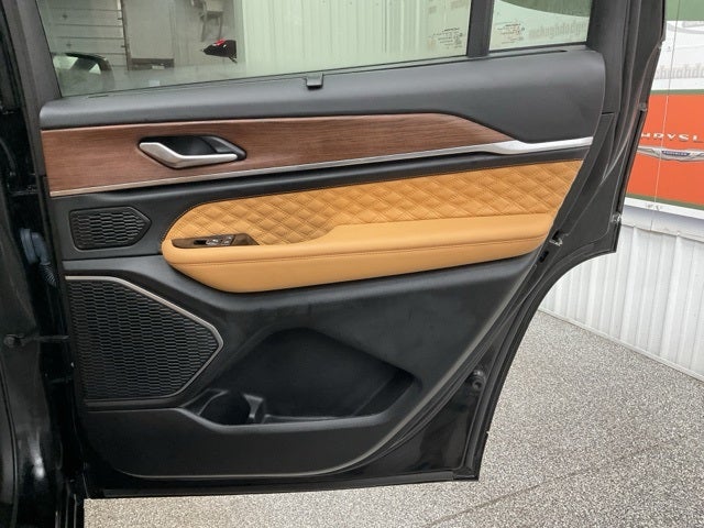 2021 Jeep Grand Cherokee L Summit 4x4