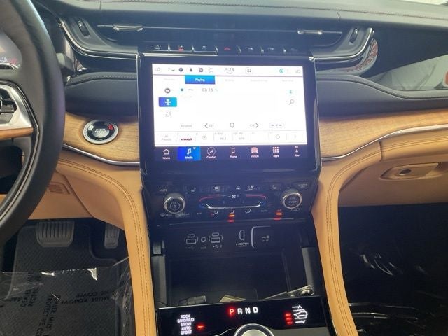 2025 Jeep Grand Cherokee L Summit Reserve 4x4