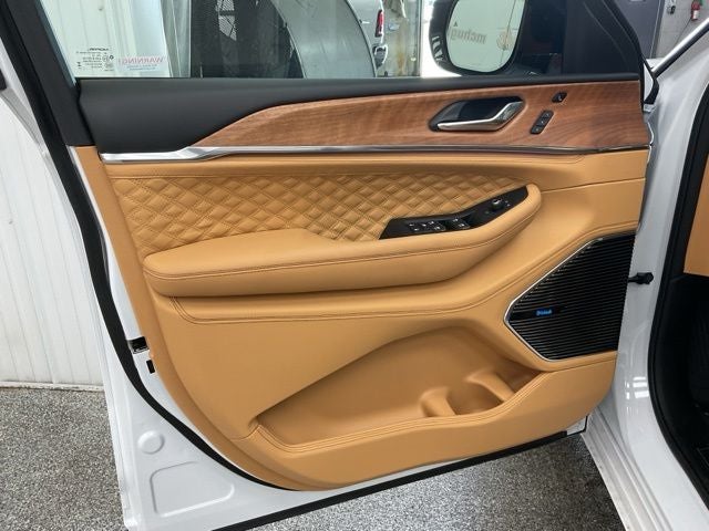 2026 Jeep Grand Cherokee GRAND CHEROKEE L SUMMIT 4X4