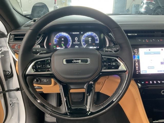 2026 Jeep Grand Cherokee GRAND CHEROKEE L SUMMIT 4X4