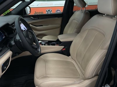 2022 Jeep Grand Cherokee 4xe Limited 4x4