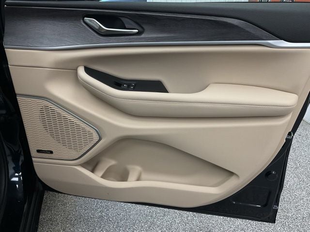 2022 Jeep Grand Cherokee 4xe Limited 4x4