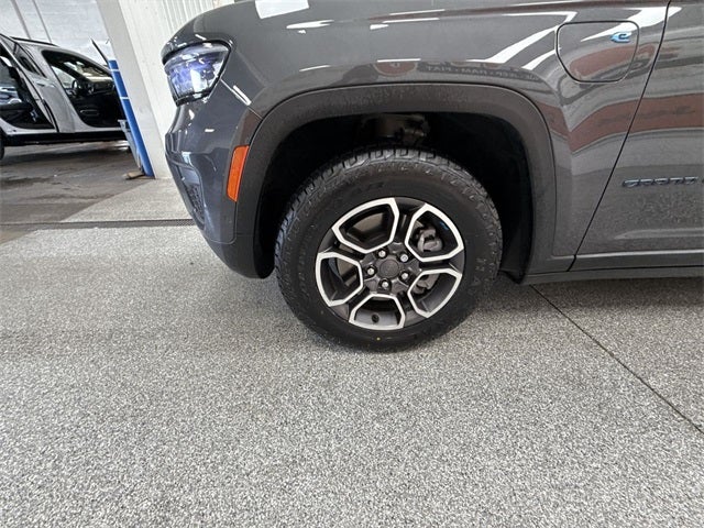 2022 Jeep Grand Cherokee 4xe Trailhawk 4x4