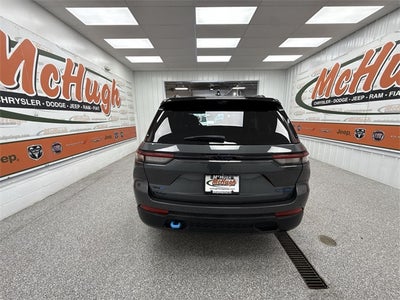 2022 Jeep Grand Cherokee 4xe Trailhawk 4x4