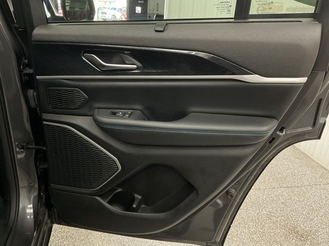 2022 Jeep Grand Cherokee 4xe Trailhawk 4x4