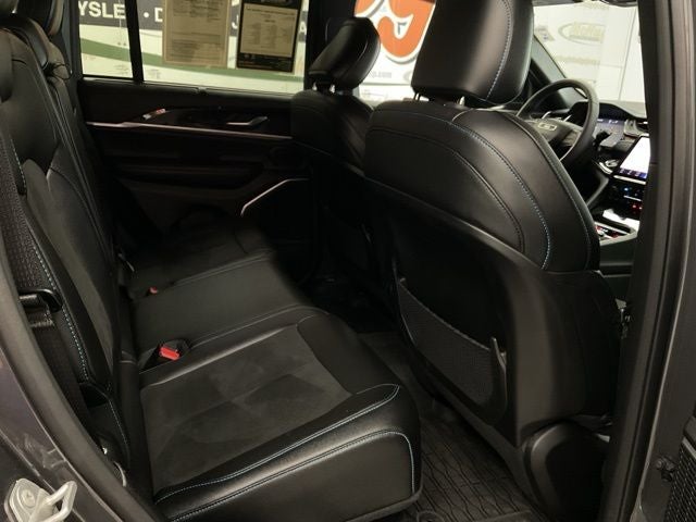 2022 Jeep Grand Cherokee 4xe Trailhawk 4x4