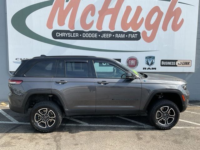 2022 Jeep Grand Cherokee 4xe Trailhawk 4x4