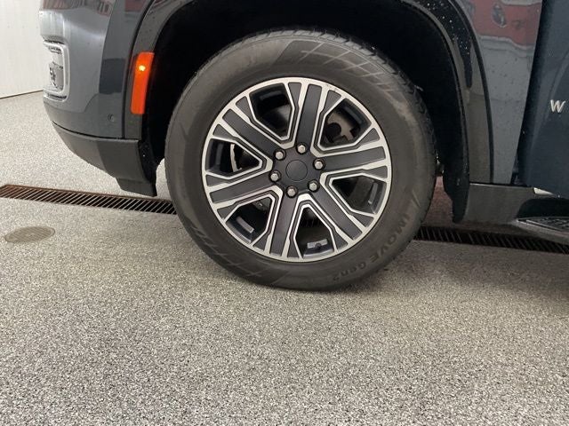 2023 Jeep Wagoneer L Series II 4x4