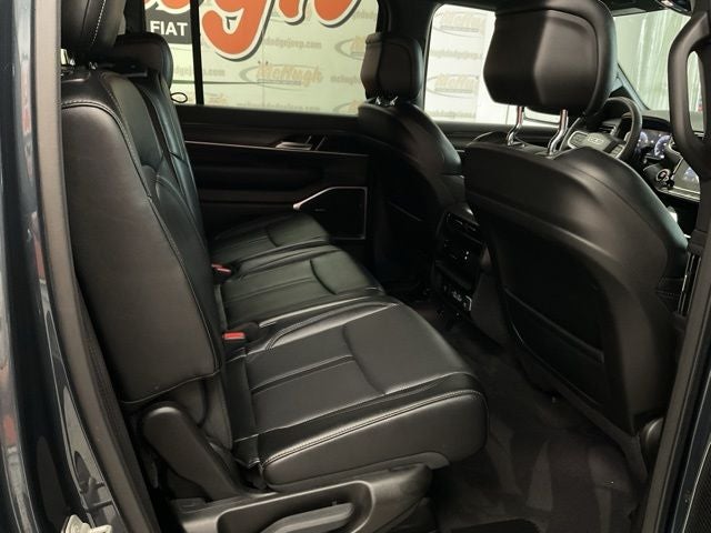2024 Jeep Wagoneer L Series II 4x4