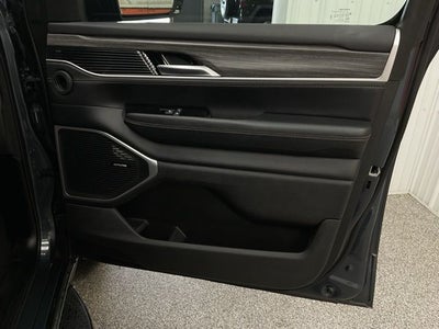 2024 Jeep Wagoneer L Series II 4x4