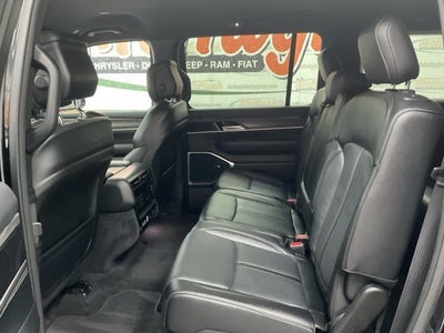 2024 Jeep Wagoneer L Series II 4x4