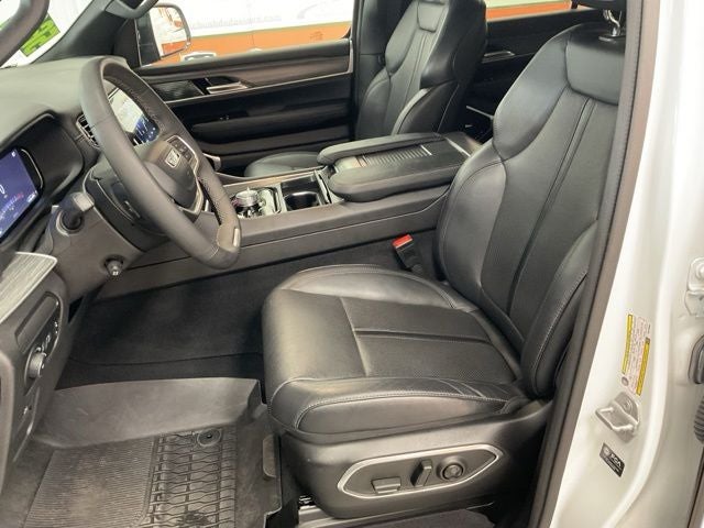 2024 Jeep Wagoneer L Series III 4x4