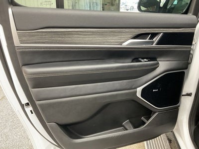 2024 Jeep Wagoneer L Series III 4x4
