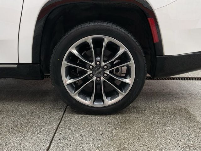 2024 Jeep Wagoneer L Series III 4x4