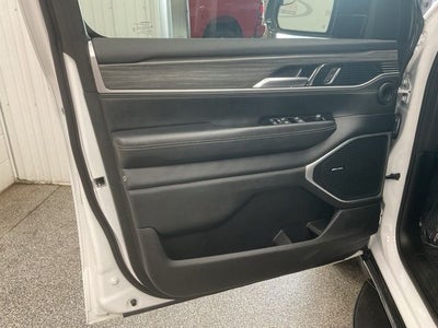 2024 Jeep Wagoneer L Series III 4x4