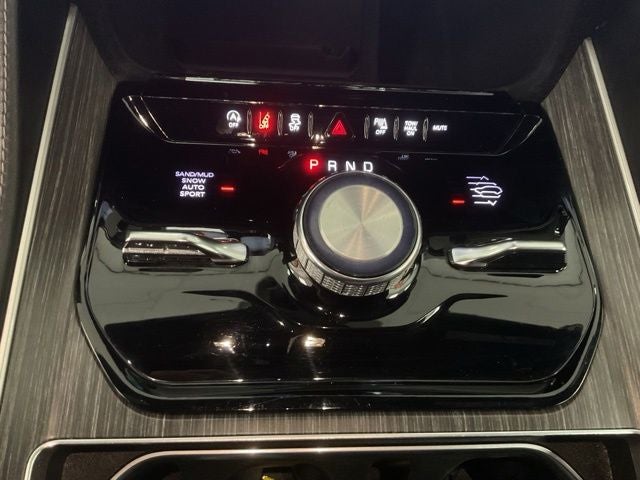 2024 Jeep Wagoneer L Series III 4x4