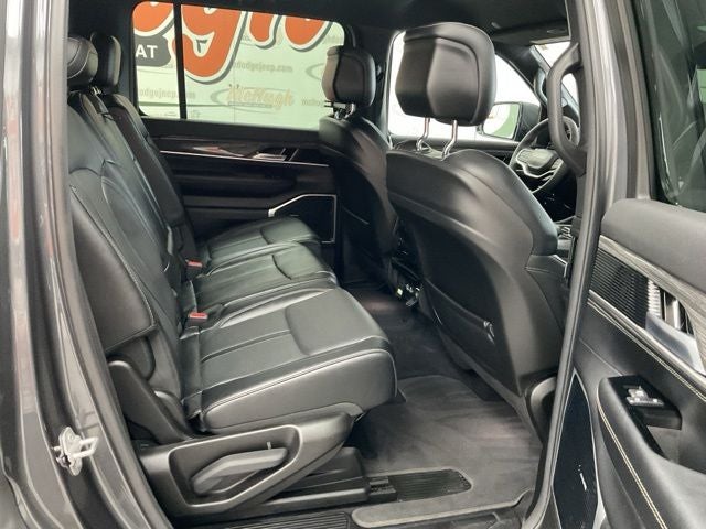 2022 Jeep Wagoneer Series II 4x4