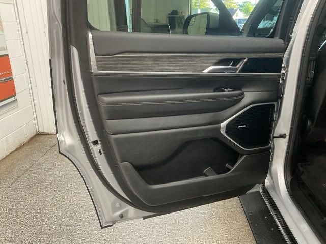 2022 Jeep Wagoneer Series II 4x4