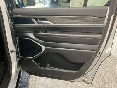 2022 Jeep Wagoneer Series II 4x4