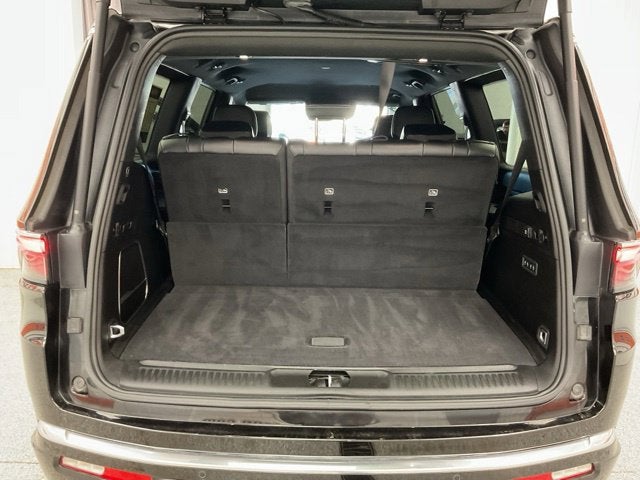 2024 Jeep Wagoneer Series III 4x4